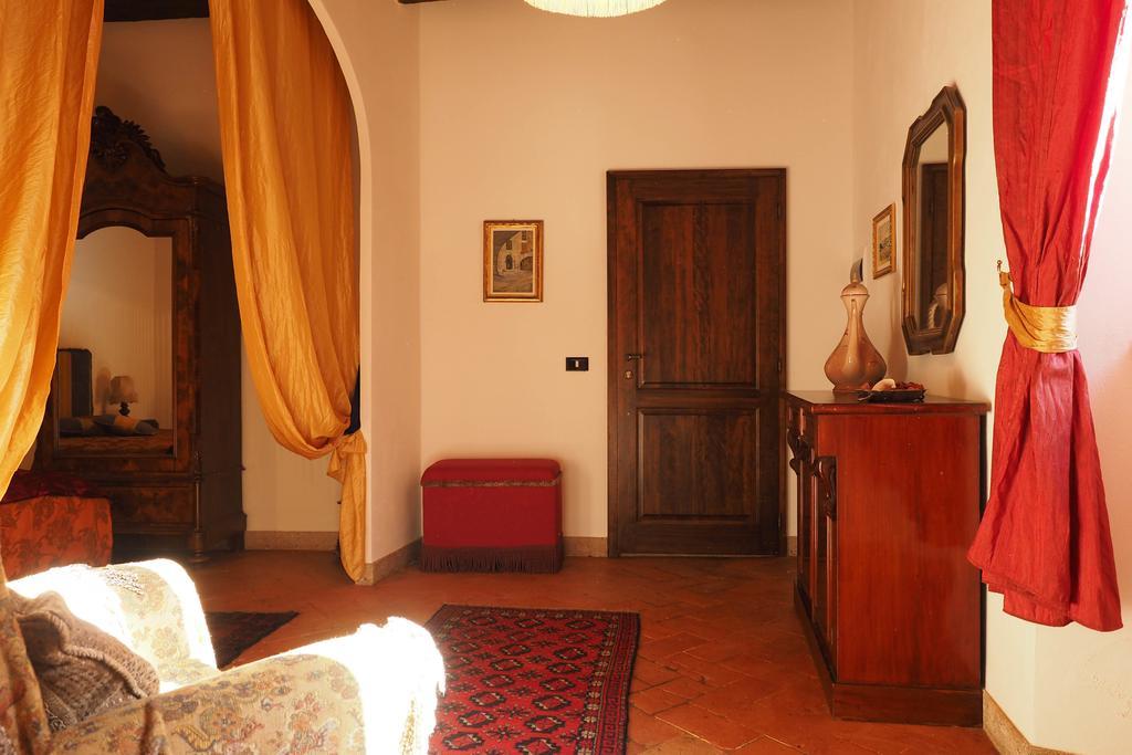 La Casina Di Cagnano Apartamento Montepulciano Stazione Habitación foto