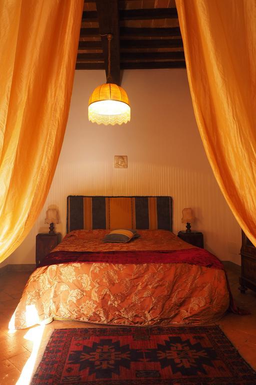 La Casina Di Cagnano Apartamento Montepulciano Stazione Habitación foto